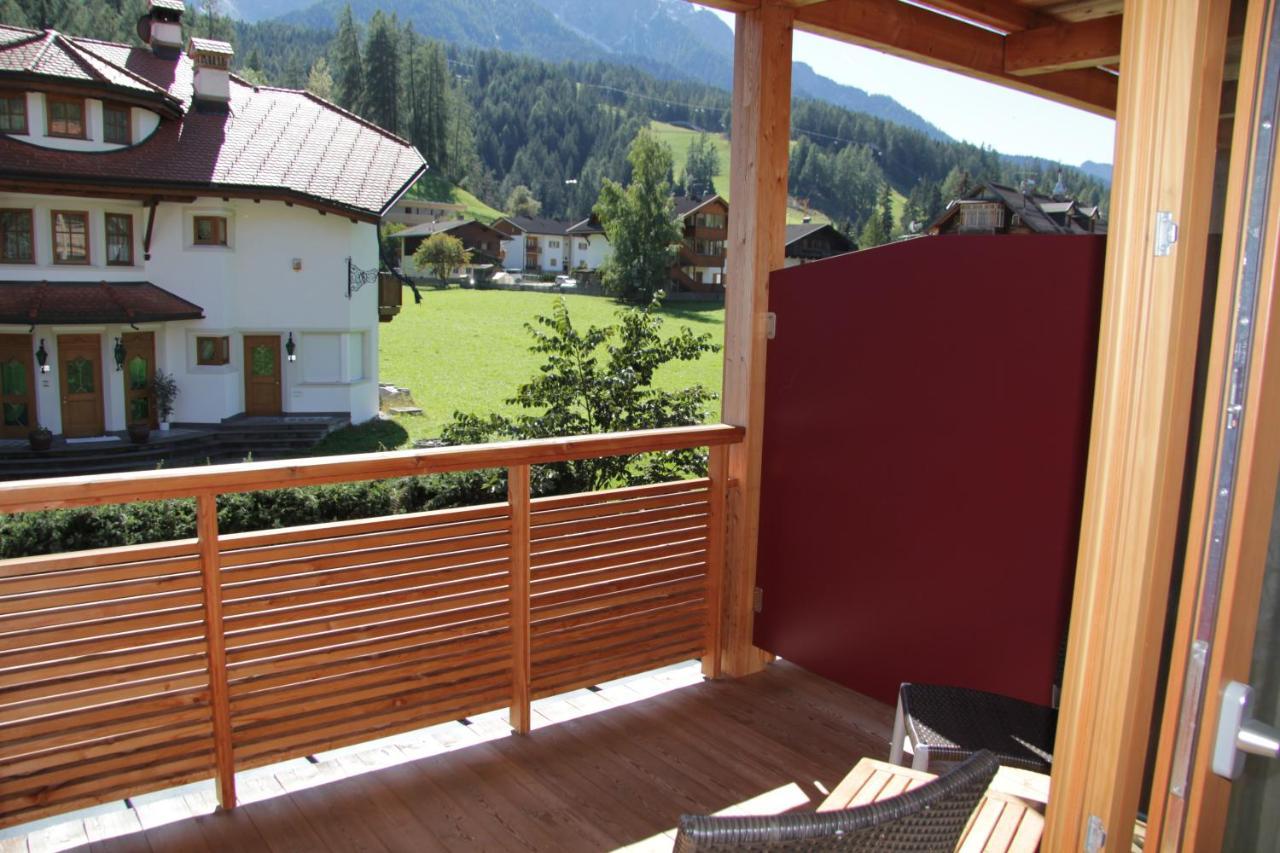 Garni - Hotel Am Burghuegel San Candido Exterior foto